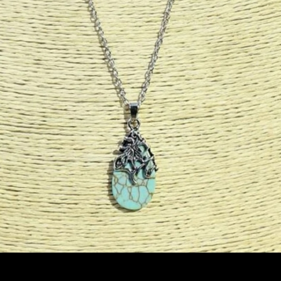 Turquoise Oval Pendant & Silver Necklace - Picture 2 of 5